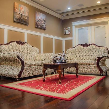 Rocky Ridge Executive Suite Victoria Esterno foto