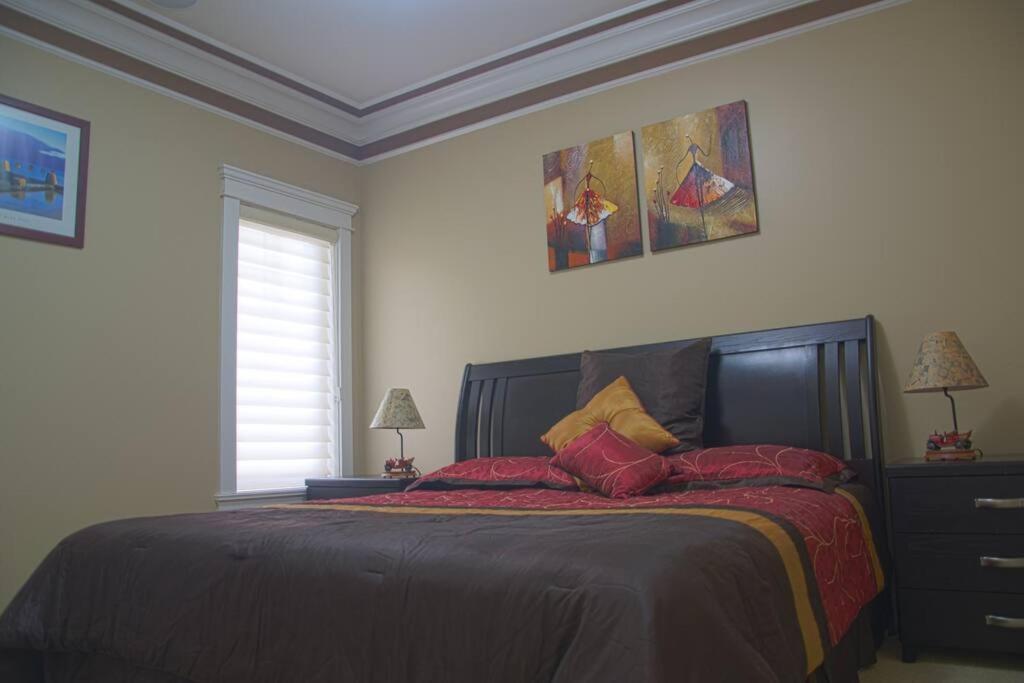 Rocky Ridge Executive Suite Victoria Esterno foto